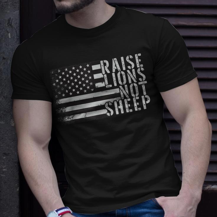 Retro Raise Lions Not Sheep Patriotic Party Patriot Us Flag Unisex T-Shirt Gifts for Him