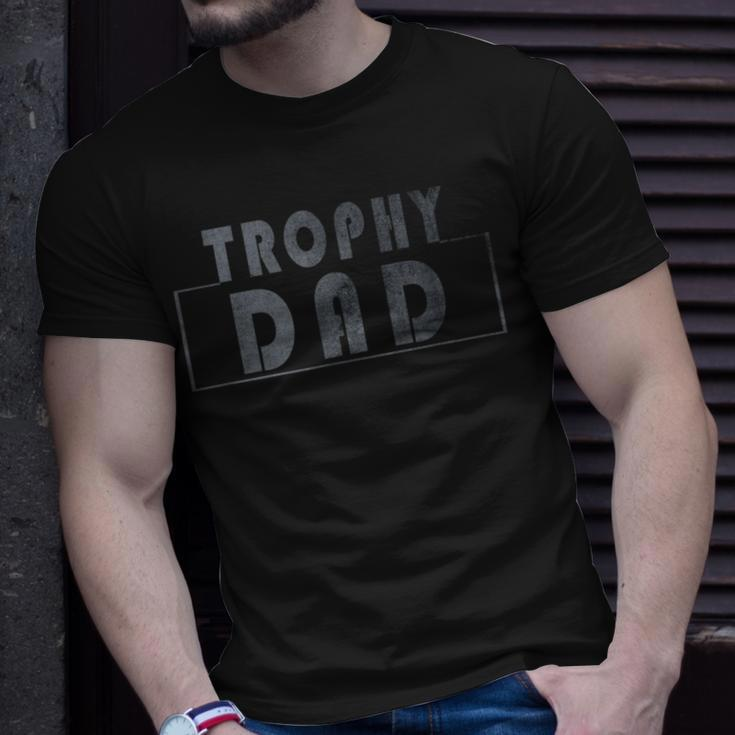 Trophy Dad Best Father Husband Father Day Vintage Funny Unisex T-Shirt Gifts for Him