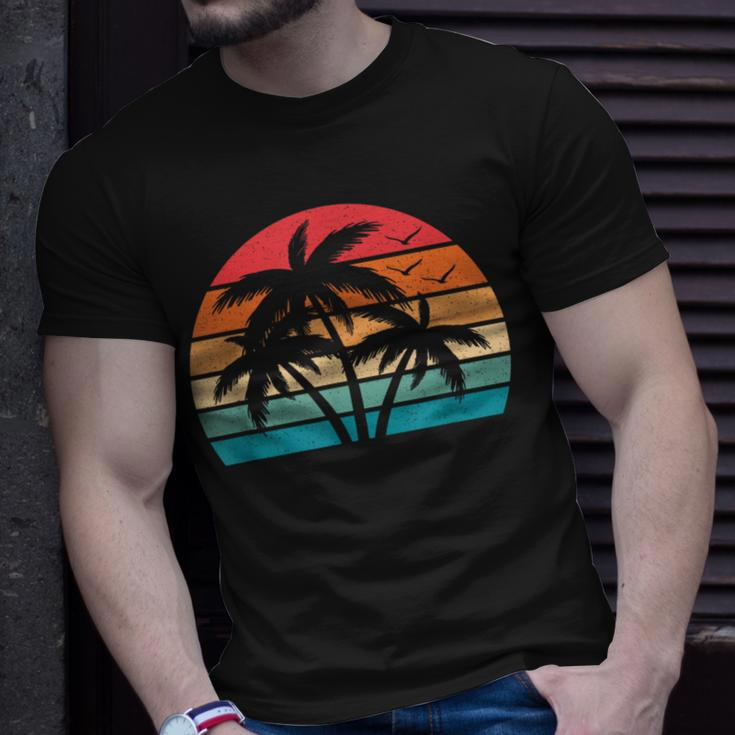 Tropical Hawaiian Retro Palm Tree Sunset Hawaii Beach Unisex T-Shirt Gifts for Him