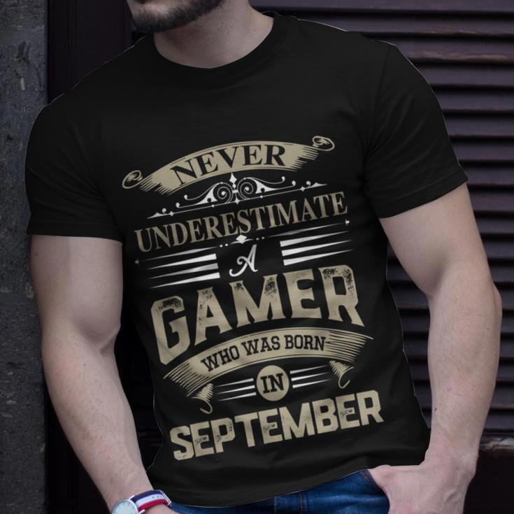 Never Underestimate A Gamer Who Was Born In September T-Shirt Gifts for Him