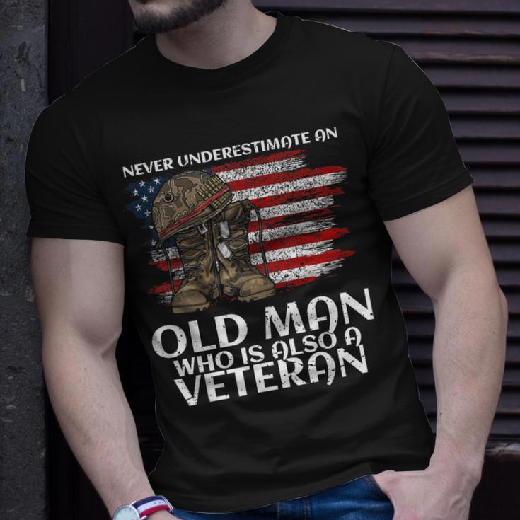 Never Underestimate An Old Man Who Is Also A Veteran Us T-Shirt Gifts for Him