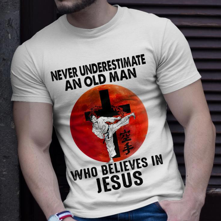 Karate Never Underestimate An Old Man Who Believes In Jesus T-Shirt Gifts for Him