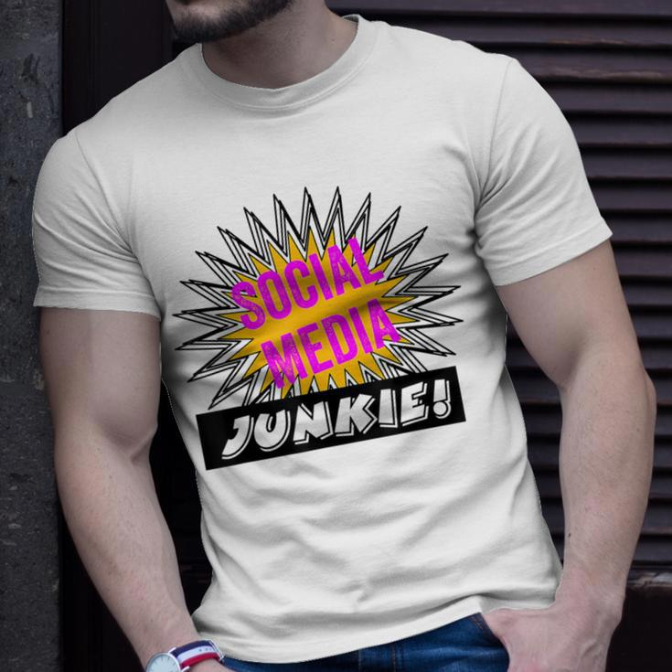 Social Media Junkie Hilarious T-Shirt Gifts for Him