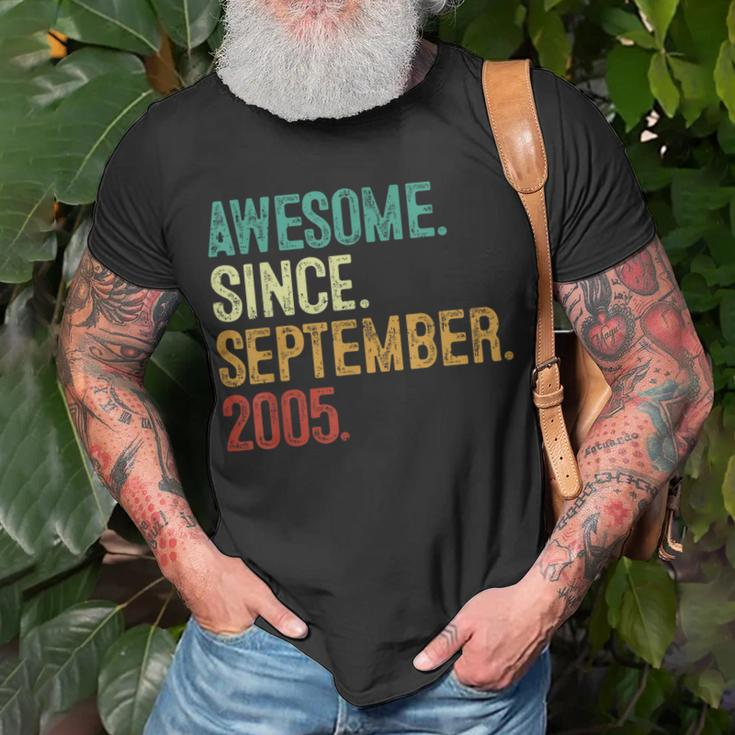 18 Year Old Awesome Since September 2005 18Th Birthday T-Shirt Gifts for Old Men