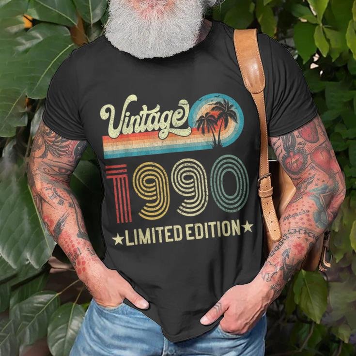 33 Years Old Vintage 1990 Limited Edition 33Rd Birthday Unisex T-Shirt Gifts for Old Men