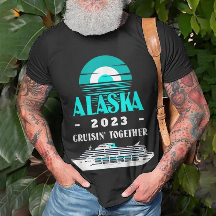 Alaska Vacation Cruisin Together Alaska Cruise 2023 Unisex T-Shirt Gifts for Old Men