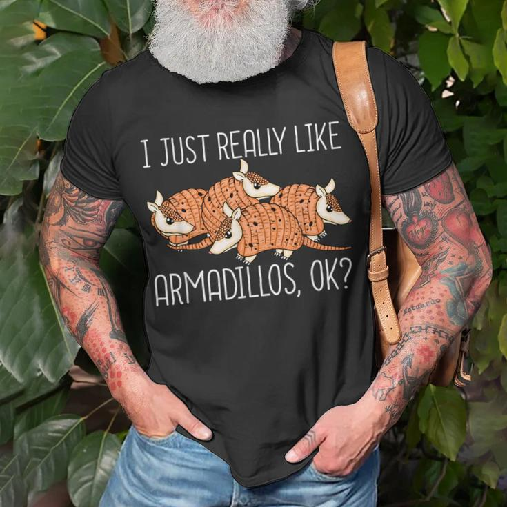 Armadillo Lover Kids Wildlife Animal Armadillo Unisex T-Shirt Gifts for Old Men