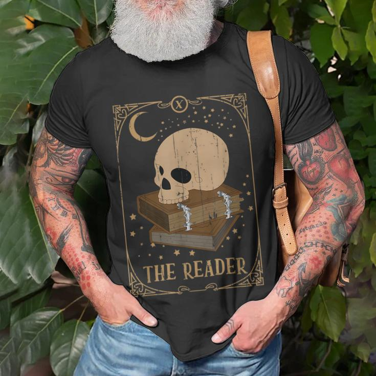 Book Reader Tarot Card Pagan Goblincore Goth Occult Book Tarot Funny Gifts Unisex T-Shirt Gifts for Old Men