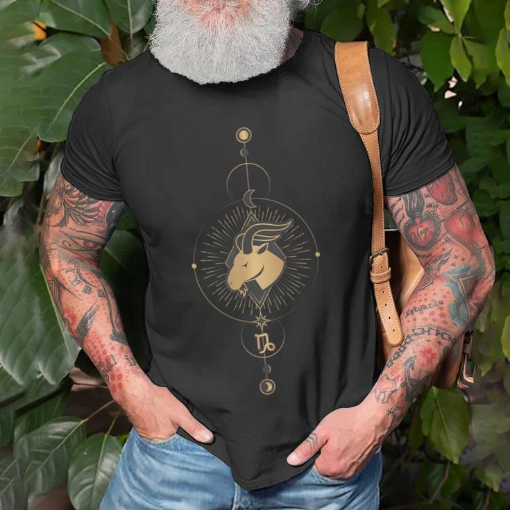 Capricorn Zodiac Symbol Cosmic Cool Astrology Lover T-Shirt Gifts for Old Men