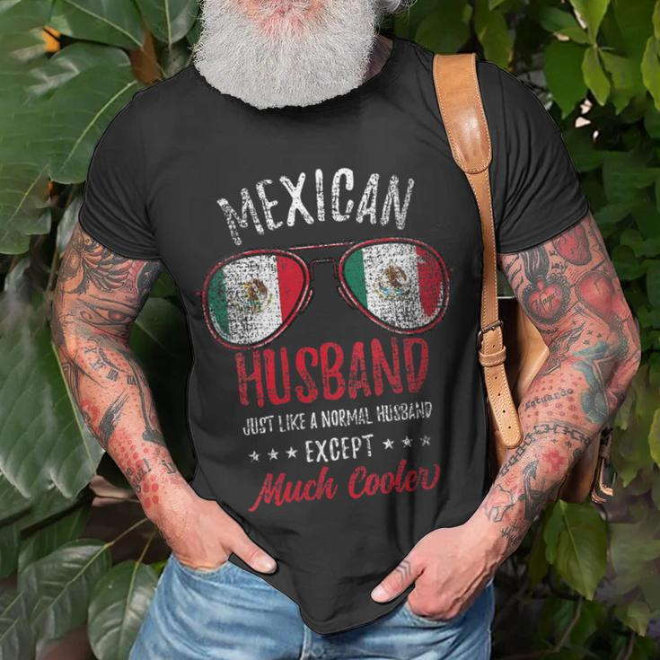 Cool Mexican Husband Sunglasses Mexican Family Vintage Gift For Womens Gift For Women Unisex T-Shirt Gifts for Old Men