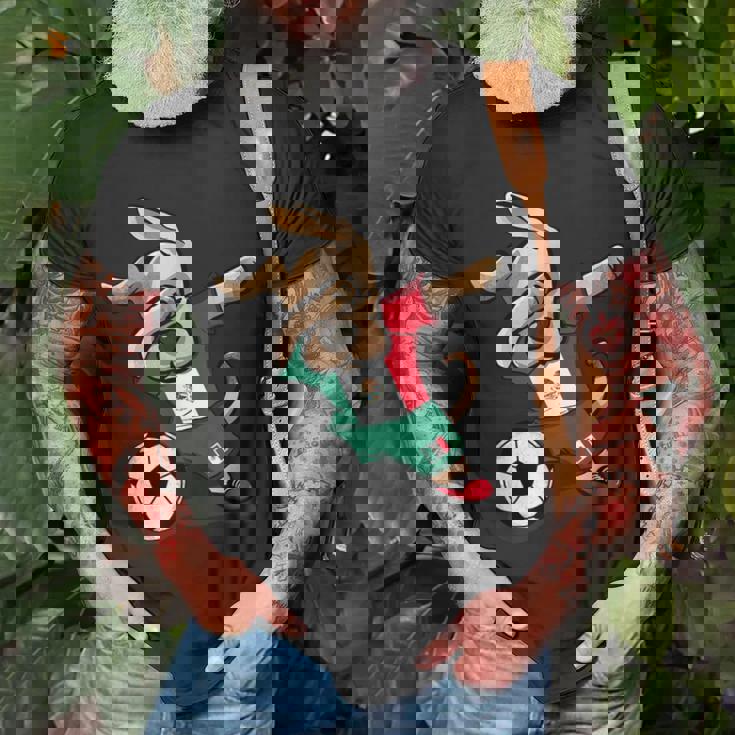 Dabbing Dog Mexico Soccer Fans Jersey Mexican Football Lover T-Shirt Gifts for Old Men