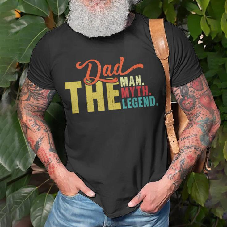 Dad The Man Myth Legend Vintage Fathers Day Daddy Unisex T-Shirt Gifts for Old Men