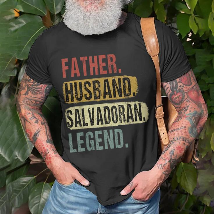 Father Husband Salvadoran Legend El Salvador Dad Fathers Day Unisex T-Shirt Gifts for Old Men