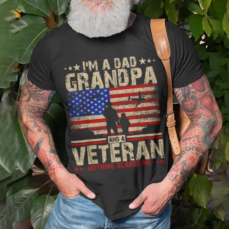 Father's Day Veterans Day -I'm A Dad Grandpa And A Veteran T-Shirt Gifts for Old Men