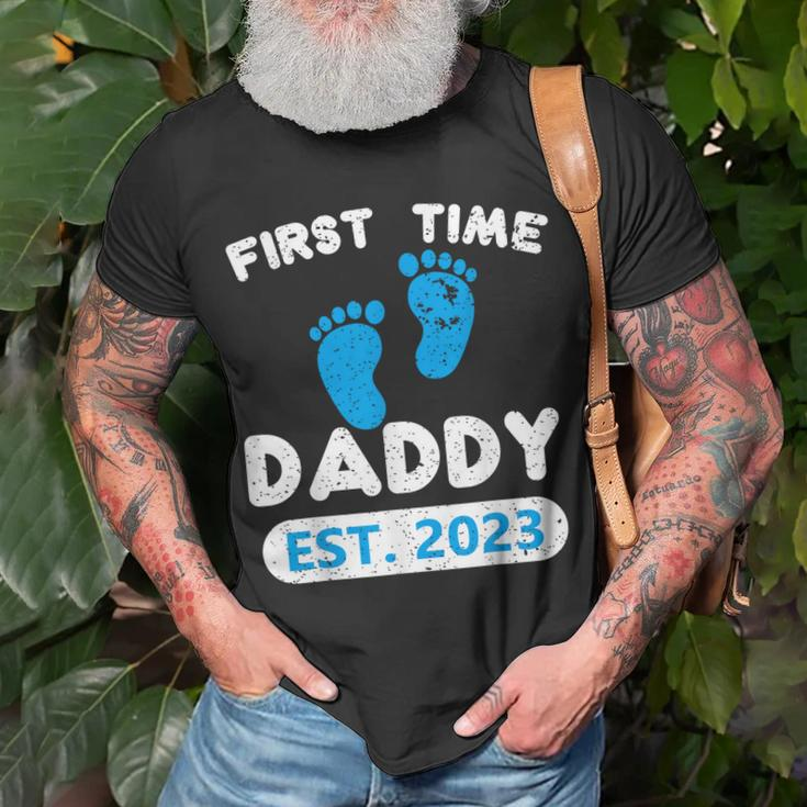 First Time Daddy Est 2023 Fathers Day Grandparents Son Unisex T-Shirt Gifts for Old Men