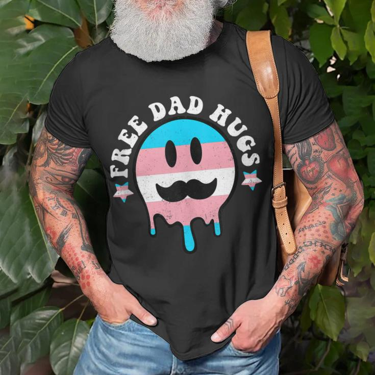 Free Dad Hugs Smile Face Trans Daddy Lgbt Fathers Day Gift For Women Unisex T-Shirt Gifts for Old Men