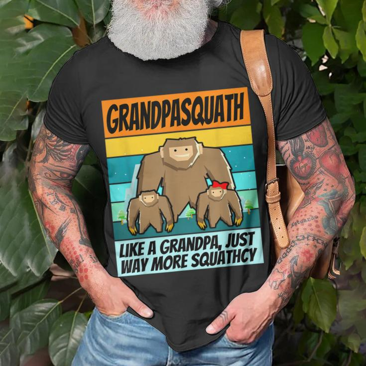Funny Grandpa Squatch Grandpasquatch Squatchy Unisex T-Shirt Gifts for Old Men