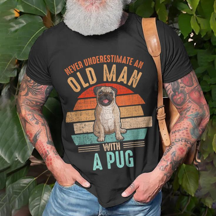 Mb Never Underestimate An Old Man With A Pug T-Shirt Gifts for Old Men