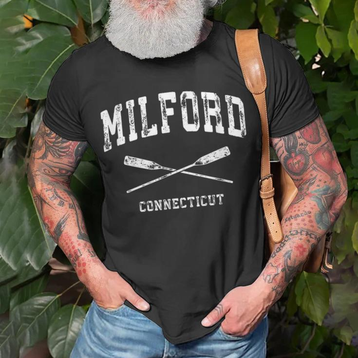 Milford Connecticut Vintage Nautical Crossed Oars T-Shirt Gifts for Old Men