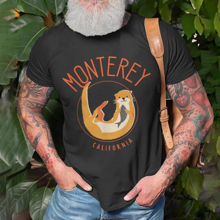 Monterey California Sea Otter T-Shirt Gifts for Old Men