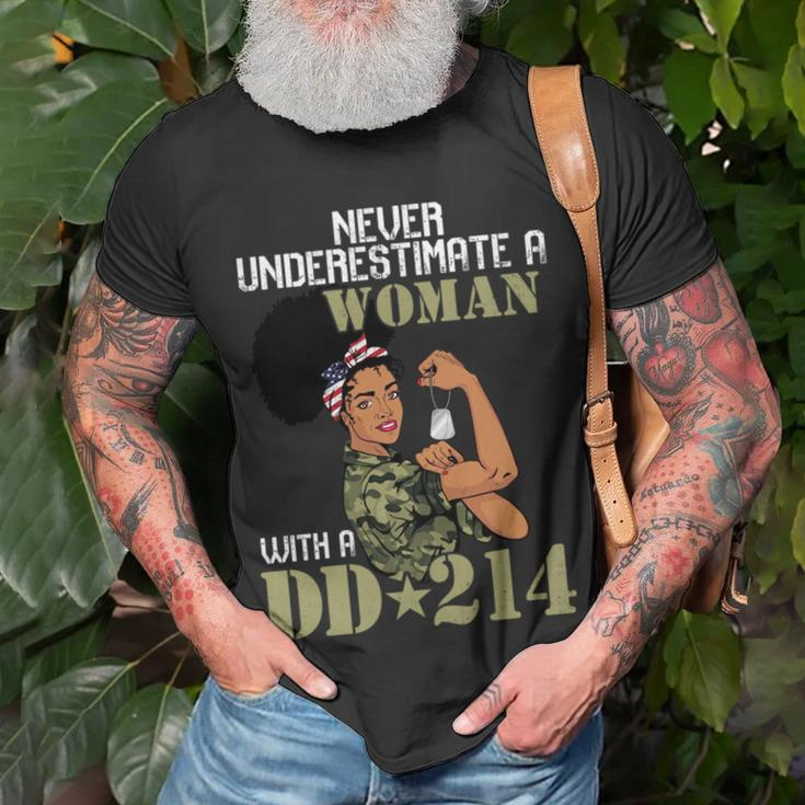 Never Underestimate A Woman With Dd214 Female Veterans Day Unisex T-Shirt Gifts for Old Men