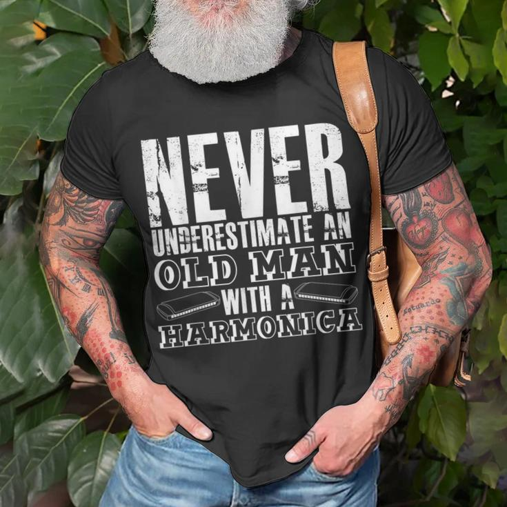 Never Underestimate An Old Man With A Harmonica French Harp Unisex T-Shirt Gifts for Old Men