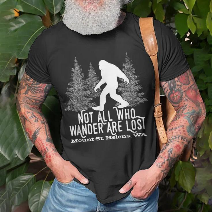 Not All Who Wander Mt Mount St Helens Wa Bigfoot Souvenir T-Shirt Gifts for Old Men
