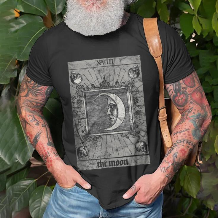Occult The Moon Tarot Card Vintage Esoteric Horror Tarot T-Shirt Gifts for Old Men