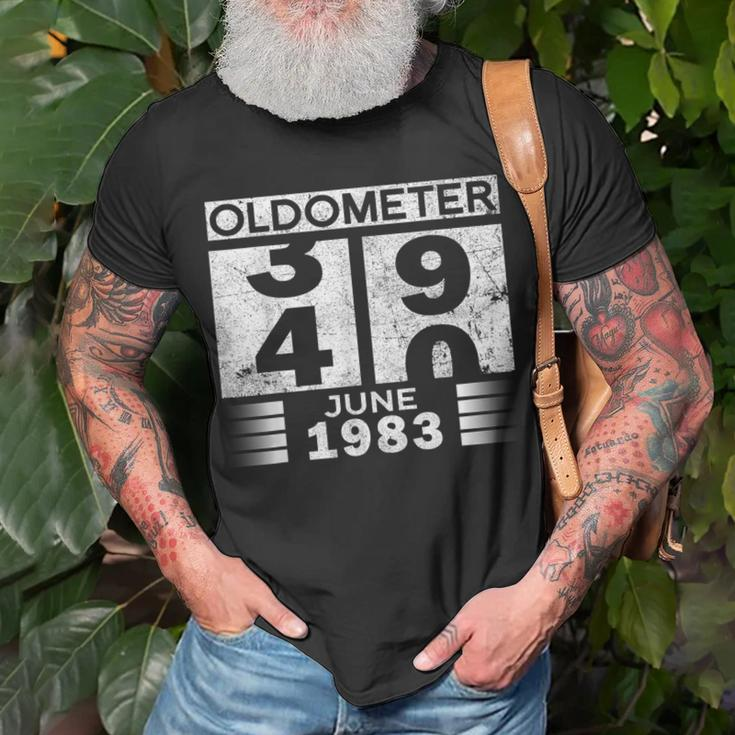 Oldometer 39-40 Born In June 1983 Funny 40Th Birthday Unisex T-Shirt Gifts for Old Men