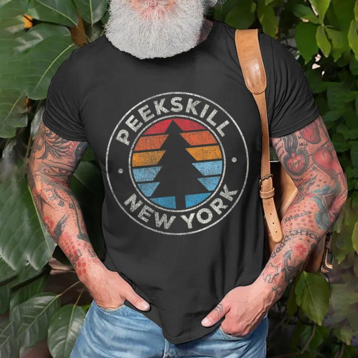 Peekskill New York Ny Vintage Graphic Retro 70S T-Shirt Gifts for Old Men