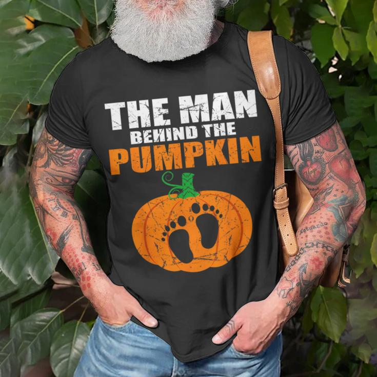Pregnant Halloween Costume For Dad Expecting Lil Pumpkin T-Shirt Gifts for Old Men