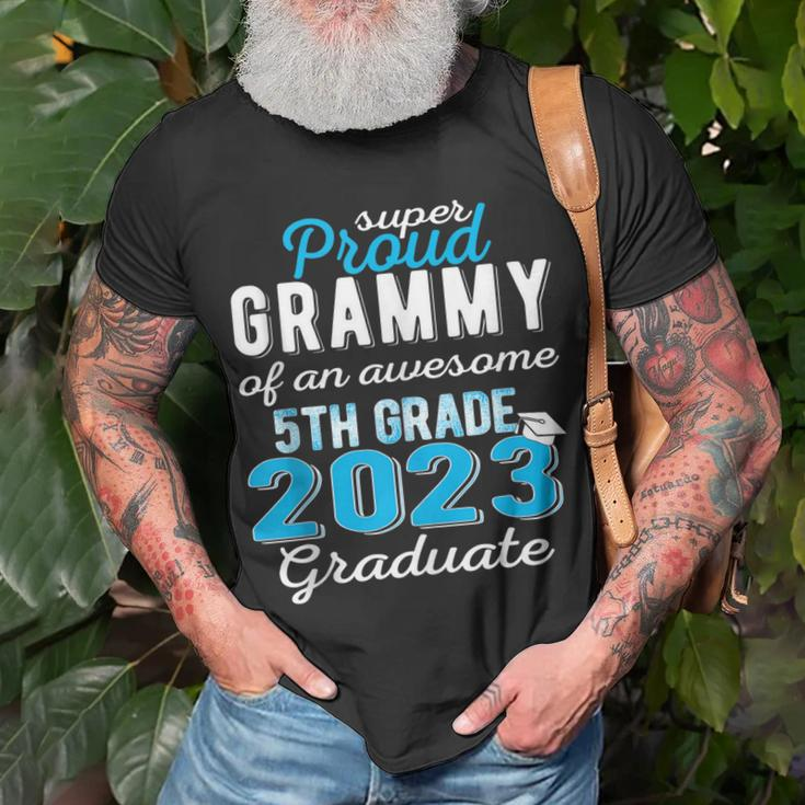 Proud Grammy Of 5Th Grade Graduate 2023 Family Graduation Unisex T-Shirt Gifts for Old Men