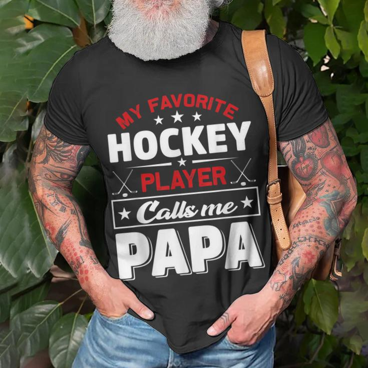 Retro My Favorite Hockey Player Calls Me Papa Fathers Day Unisex T-Shirt Gifts for Old Men