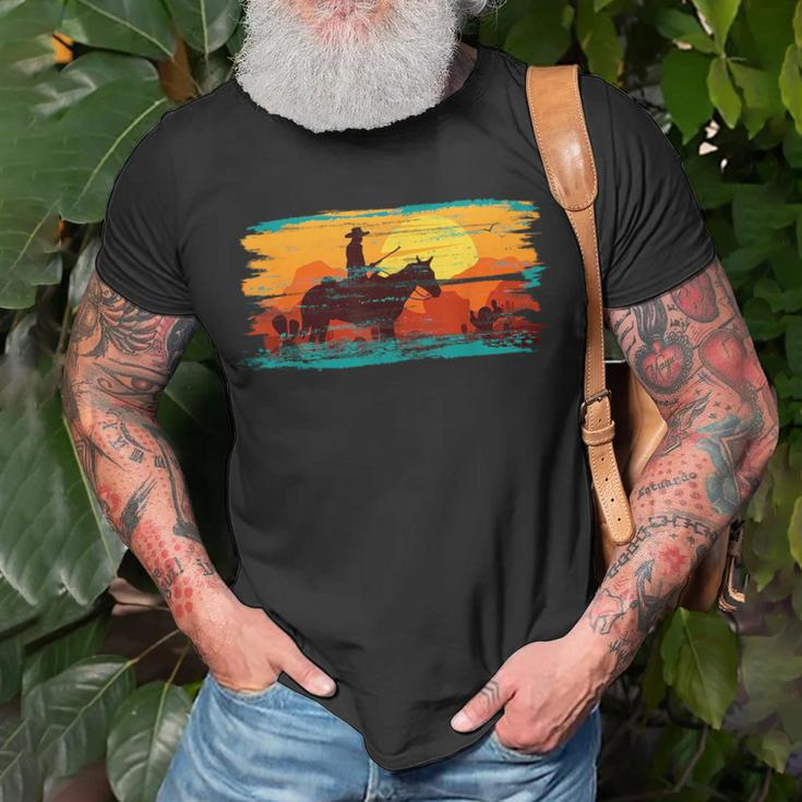 Saddle Western Cowboy Retro Vintage Western Sunset Unisex T-Shirt Gifts for Old Men