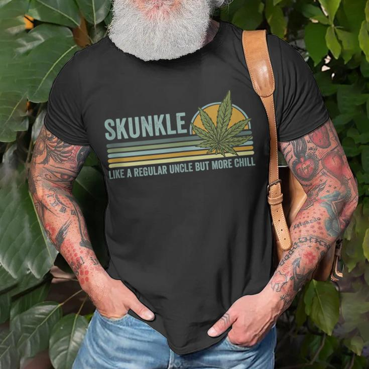 Skunkle Uncle Smokes Weed Like Regular Uncle But More Chill Unisex T-Shirt Gifts for Old Men
