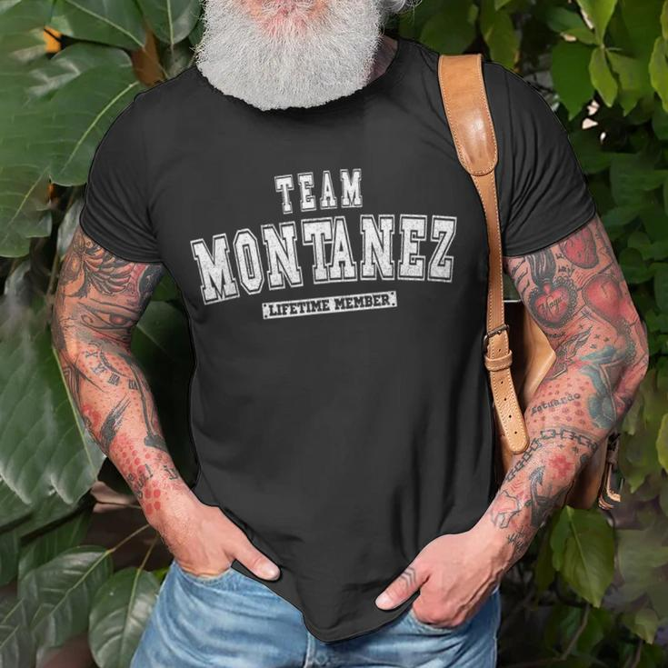 Team Montanez Lifetime Member Family Last Name Unisex T-Shirt Gifts for Old Men
