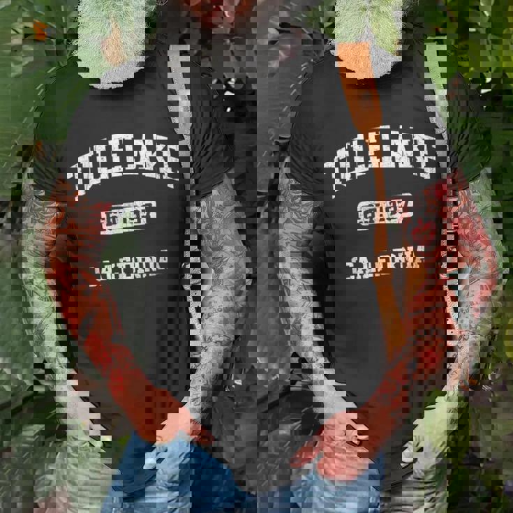 Tulelake California Ca Vintage State Athletic Style T-Shirt Gifts for Old Men Tulelake California Ca Vintage State Athletic Style T-Shirt Gifts for Old Men