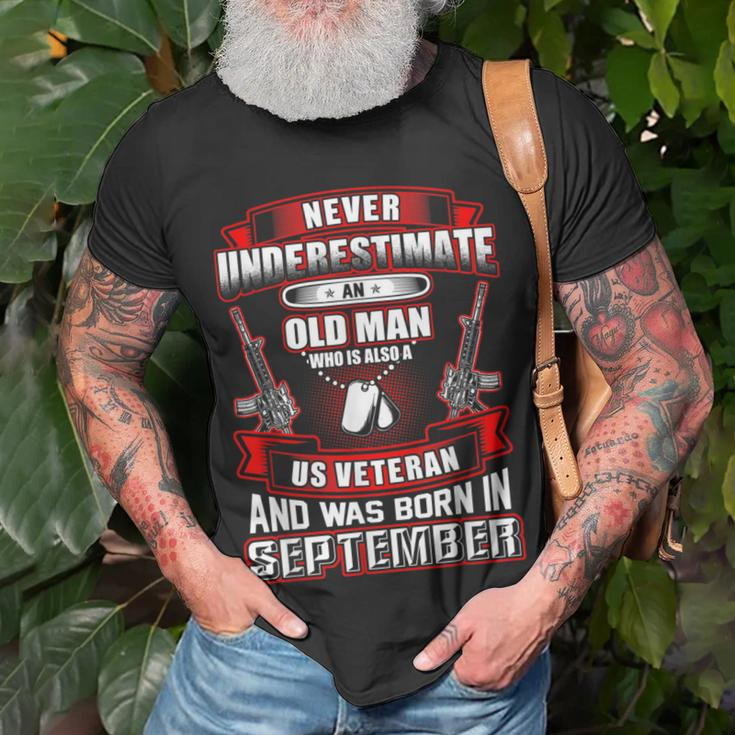 Never Underestimate An Old Us Veteran Born In September T-Shirt Gifts for Old Men
