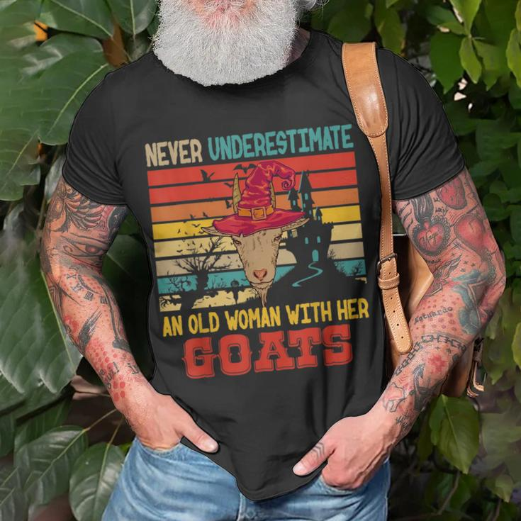 Vintage Never Underestimate An Old Woman With Her Goats Unisex T-Shirt Gifts for Old Men