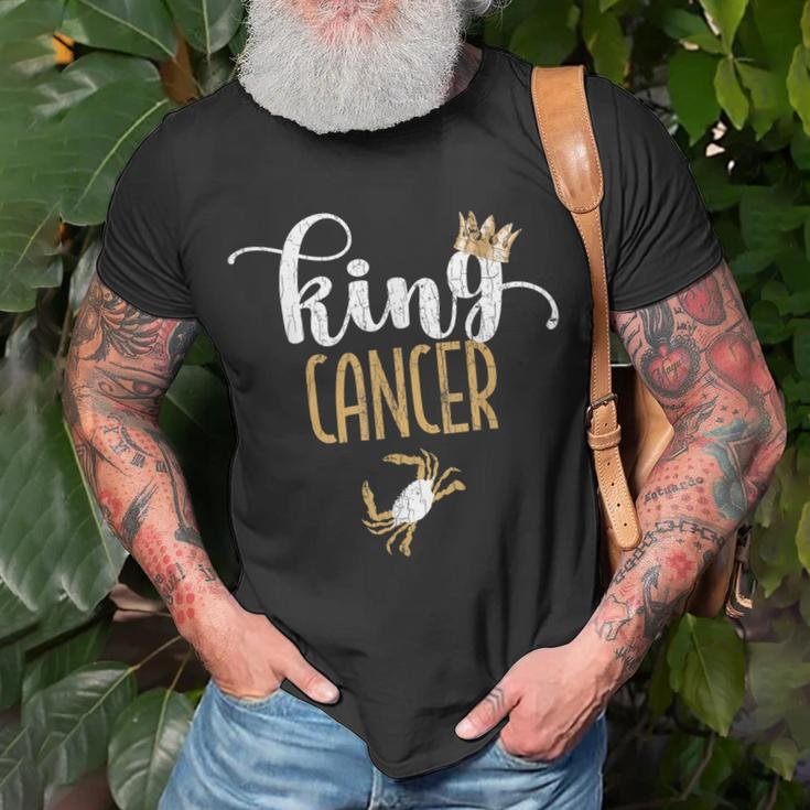 Zodiac Sign Funny King Cancer Graphic Unisex T-Shirt Gifts for Old Men