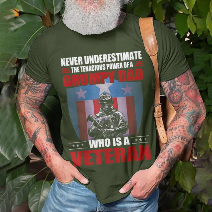 Never Underestimate A Grumpy Dad Who Is A Veteran Xmas T-Shirt Gifts for Old Men