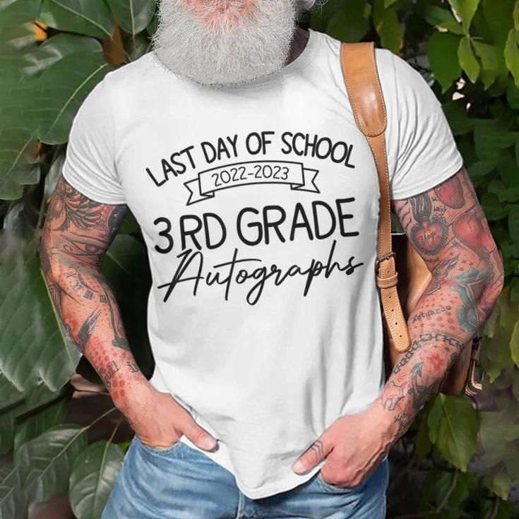 2022-2023 Last Day Autographs School 3Rd Grade Keepsake Unisex T-Shirt Gifts for Old Men