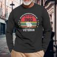 Never Underestimate An Old Man Veteran 1960 Birthday Vintage Long Sleeve T-Shirt Gifts for Old Men