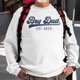 Boy Dad Est 2022 Boy Dad To Be Gifts New Daddy Sweatshirt Gifts for Old Men