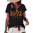 Vintage 1692 They Missed One Witch Salem 1692 Halloween Women's Loose T-shirt Black
