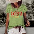 1692 They Missed One Vintage Salem Halloween Women's Loose T-shirt Green