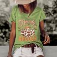 Howdy Ghouls Funny Ghosts Halloween Western Retro Groovy 70S 70S Vintage Designs Funny Gifts Women's Short Sleeve Loose T-shirt Green