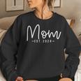 Vintage Soon To Be Mom Est 2024 Pregnancy Announcement Women Sweatshirt Gifts for Her