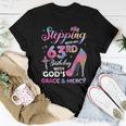 Stepping Into My 63Rd Birthday 63 Years Old Pumps Women T-shirt Funny Gifts