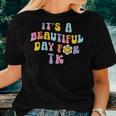 It’S A Beautiful Day For Tk Learning Retro Teacher Students Women T-shirt Gifts for Her